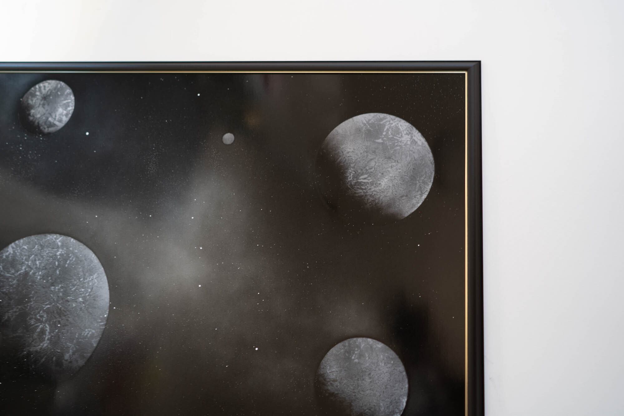 universe monochrome / 宇宙をテーマにしたスプレーアート作品 原画
