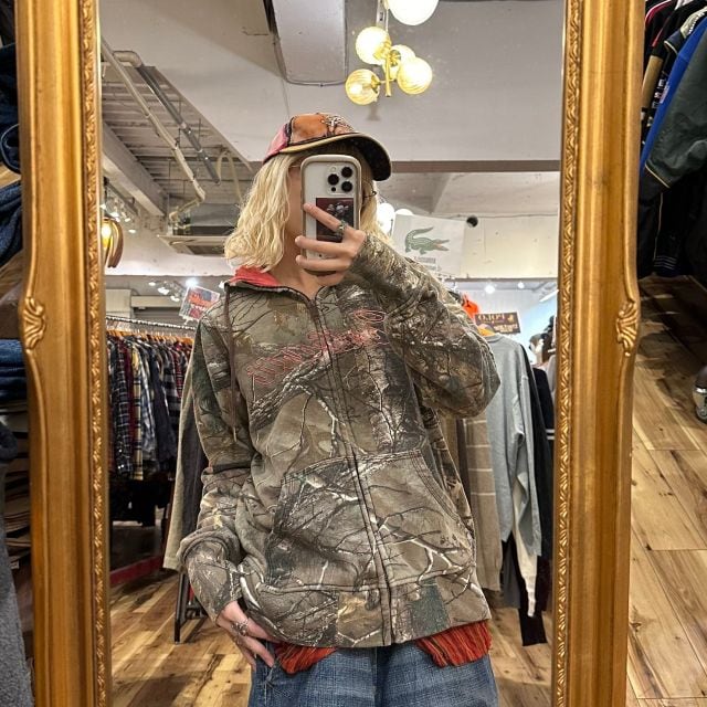 Carhartt/カーハート】リアルツリージップパーカー | 古着屋KAKAVAKA