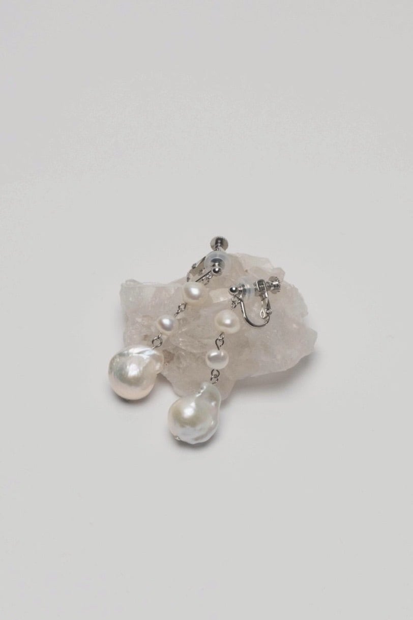 MICHIRU パール ロングピアス 個性的 バロックパール ピアス 揺れる