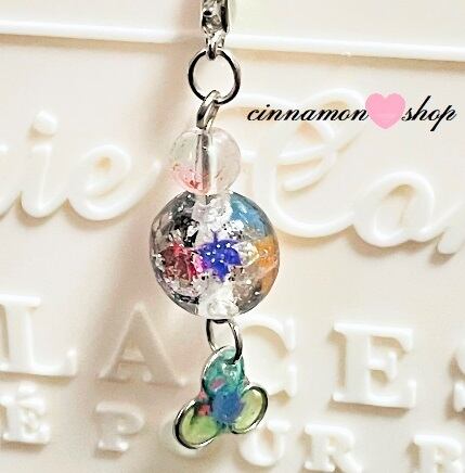 ✨秋の紅葉が入ったレジンのチャーム♪ | cinnamon shop