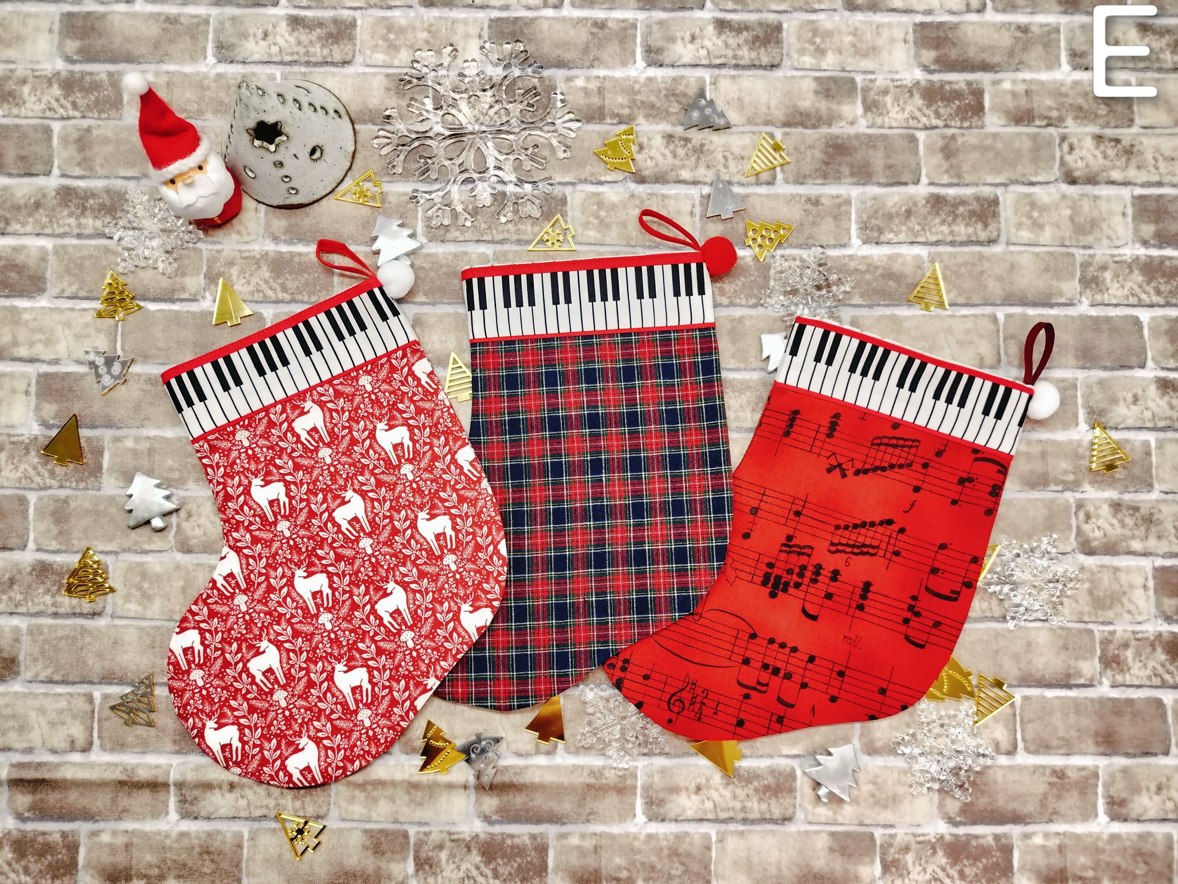 chiku-chiku サンタの靴下3枚組 | 音楽雑貨の店 セレナード