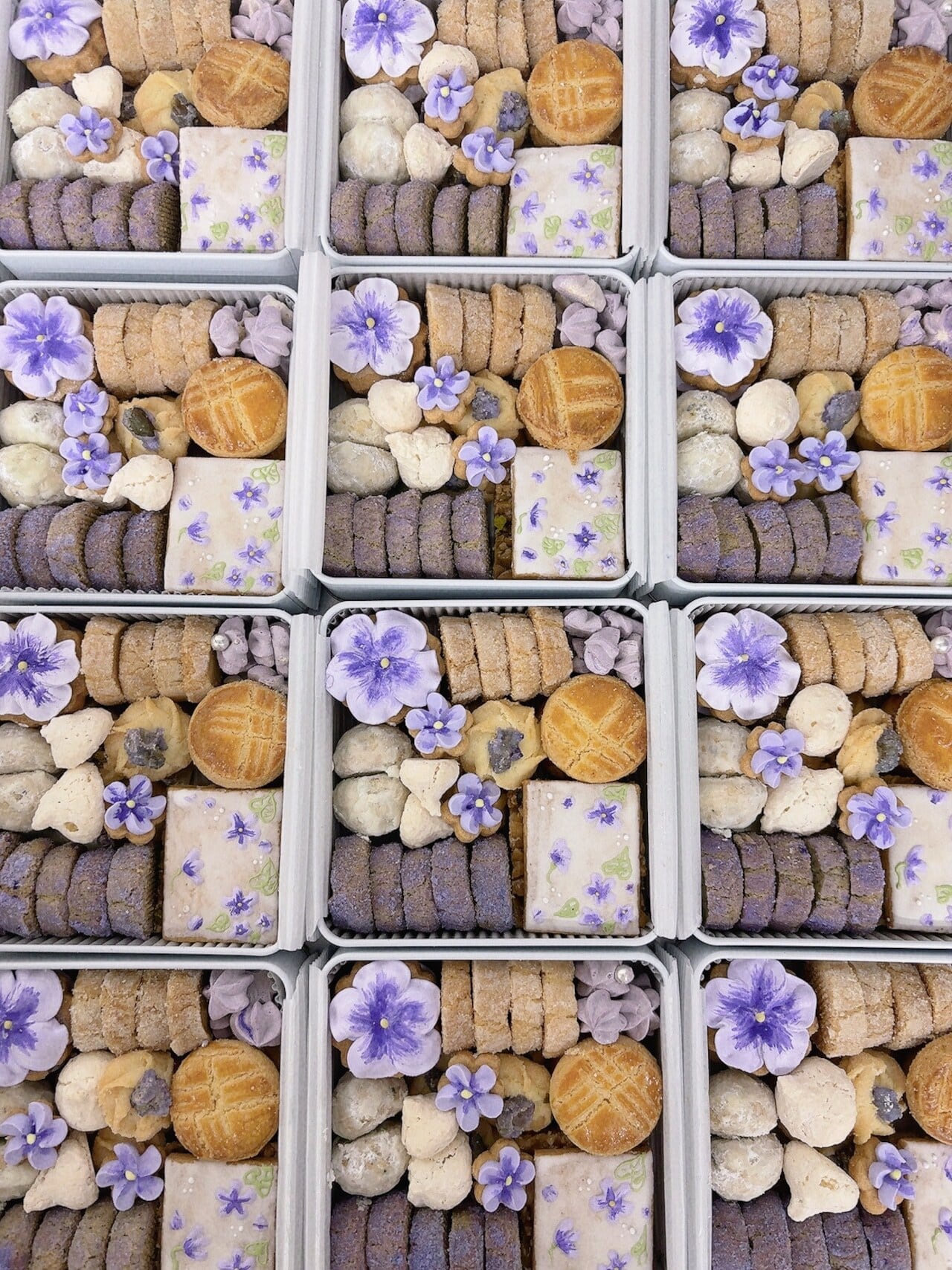 すみれのクッキー缶 | Maison de pâtisserie GRACIL FLORA