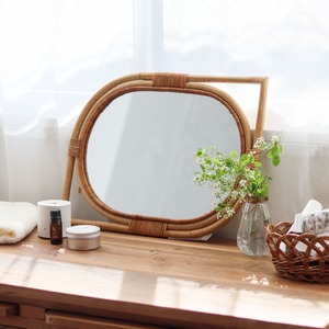 Rattan leaf mirror