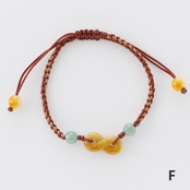 個性的な翡翠がキュート！ カービング紐ブレスレット イエロー A貨翡翠 jd_br1081