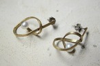 スパイラルピアス　淡水パール/真鍮/☆個性的☆オシャレ☆大ぶり☆１点もの　