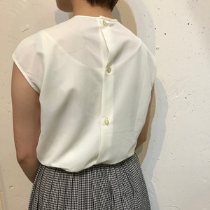 VINTAGE white flower × frill blouse