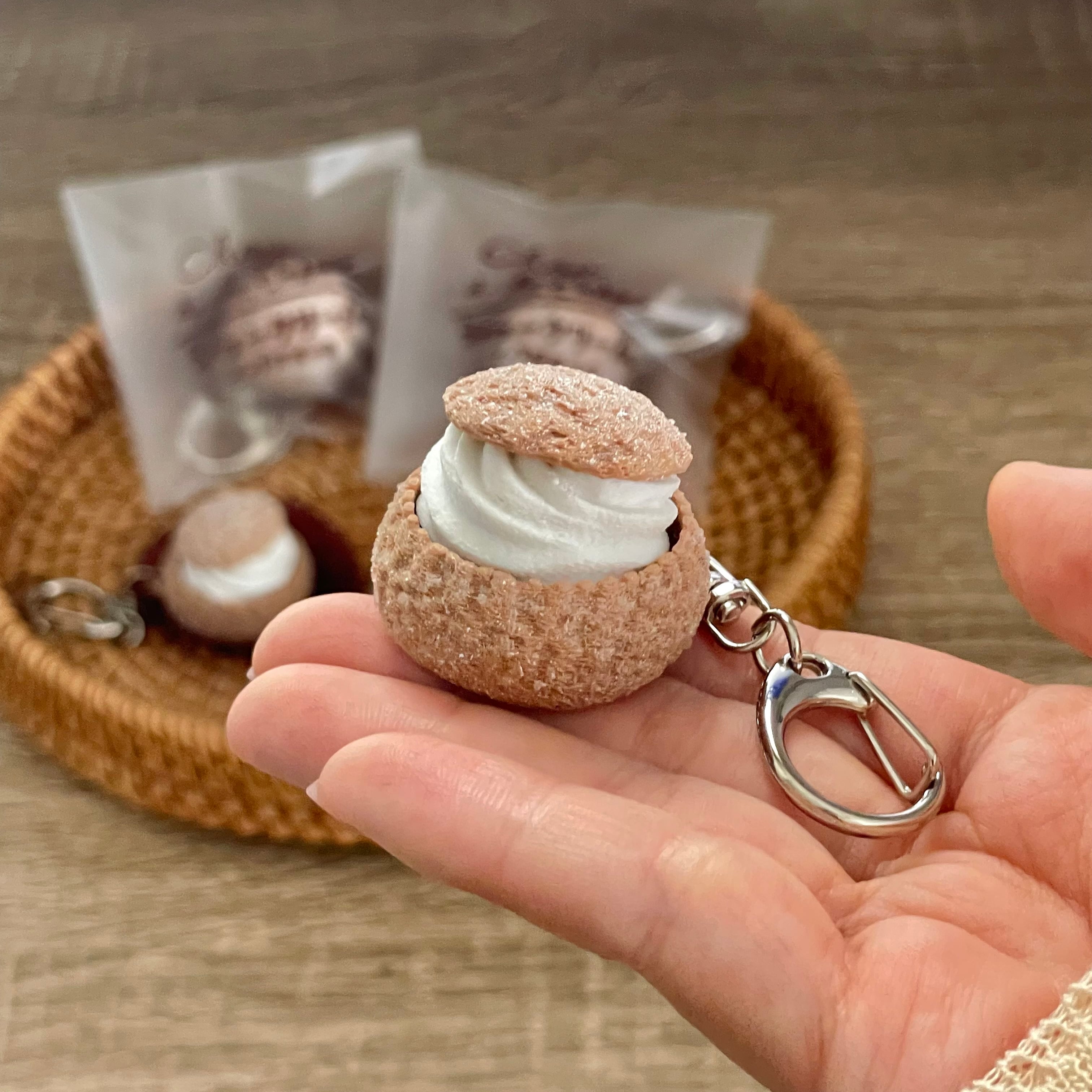 putto クリッカー　まとめ売り　メロンパン　シュークリーム　中華まん シュークリームクリッカー | putto