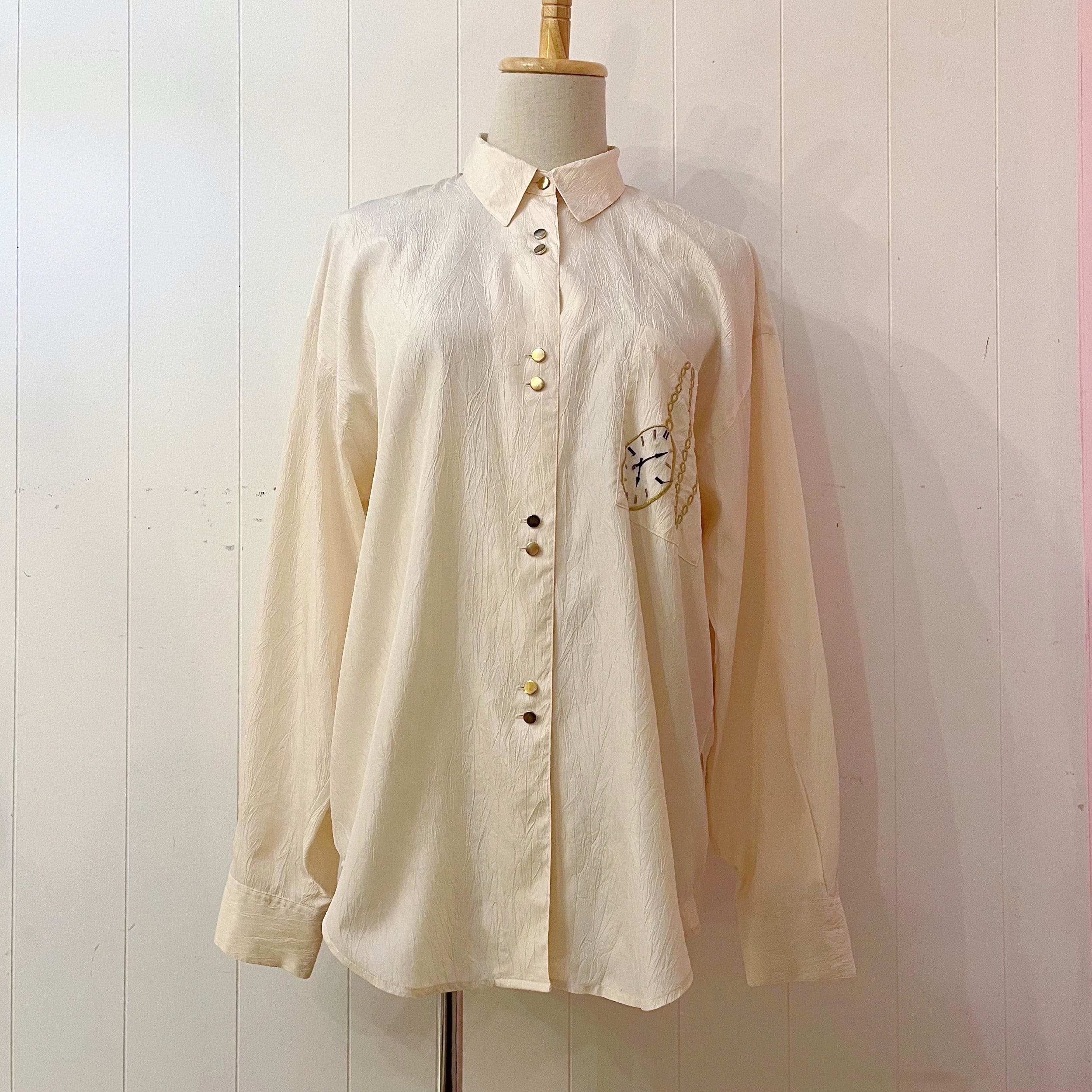 pocket watch crepe blouse