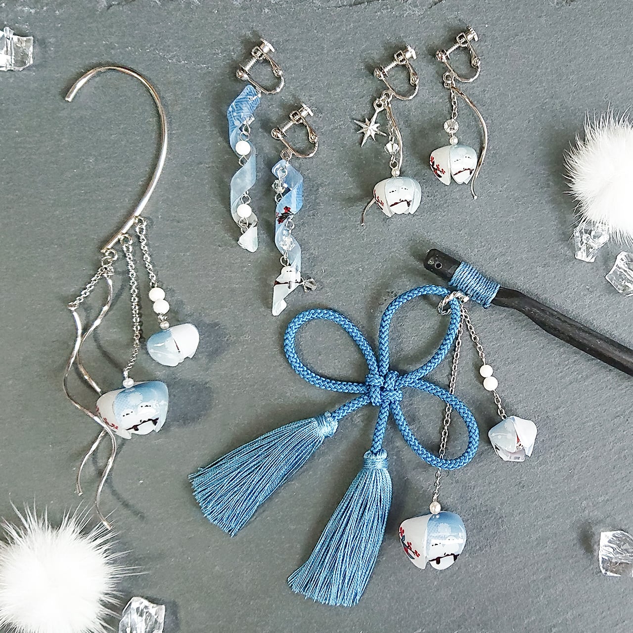 和柄鬼灯 -シマエナガ- のイヤリング・ピアス | をりをり-woriwori-