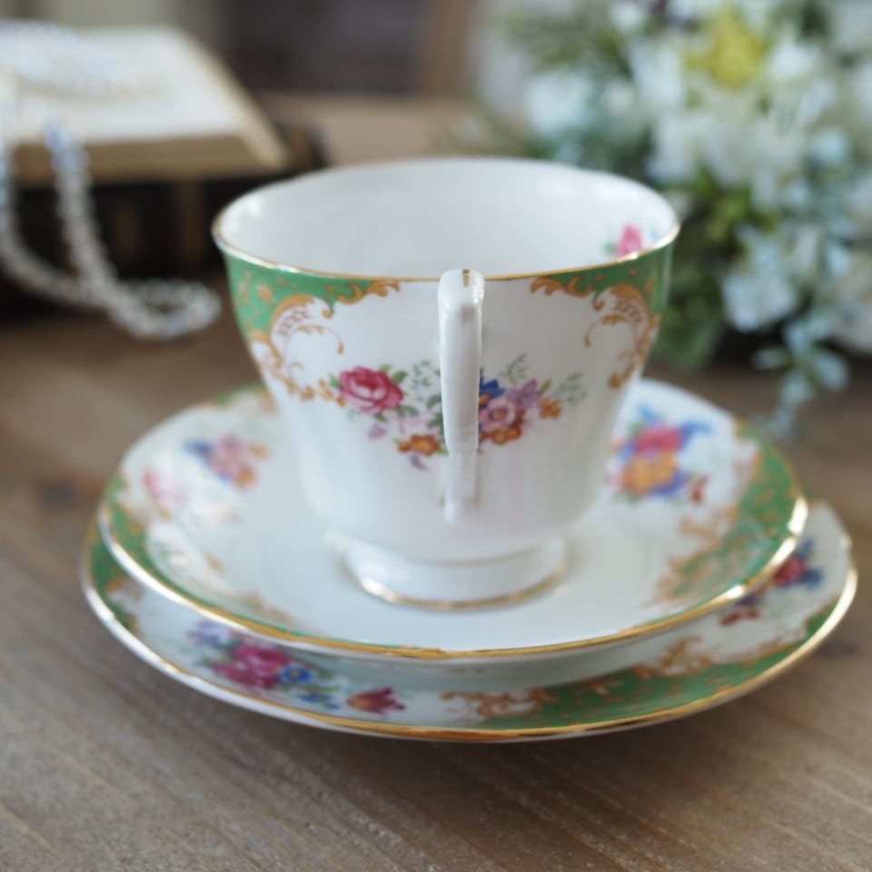 英国パラゴン ロッキンガム グリーン トリオA カップ＆ソーサー 英国