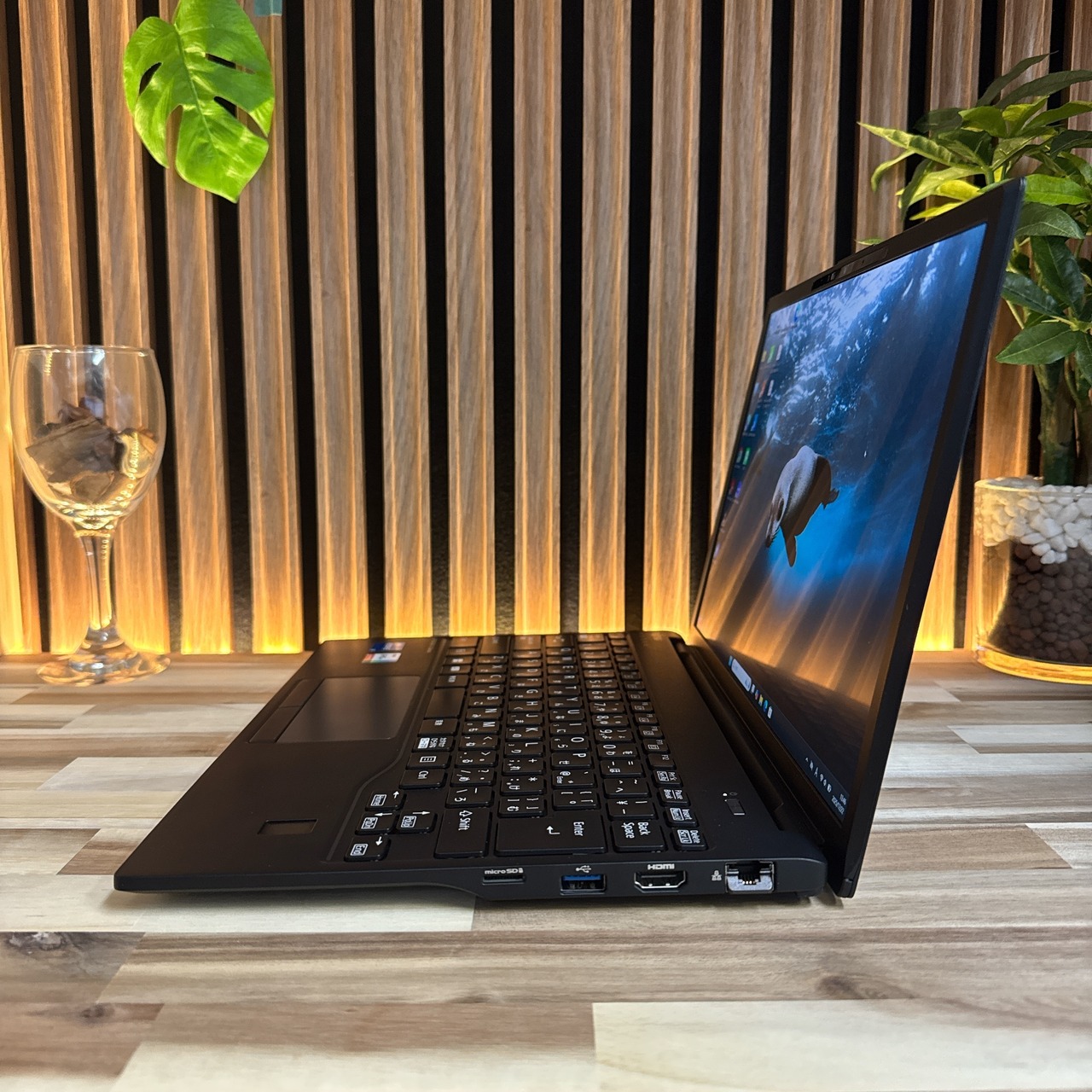 『美品2023年モデル』LIFEBOOK U9313/N  i5第13世代  SSD256GB  超軽量  ノートパソコン