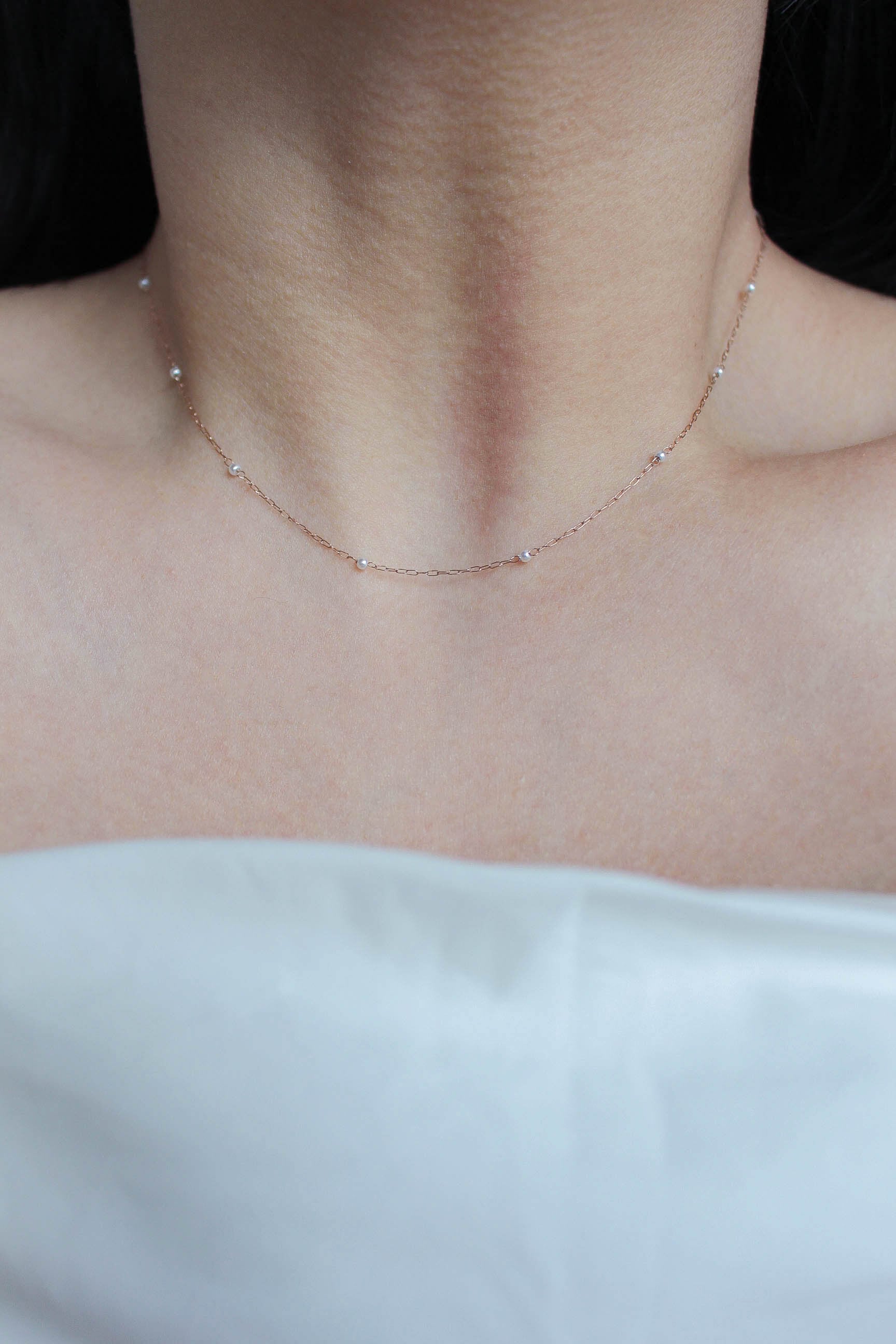 韓国人気【leeENoir】Dot Toggle Pearl Necklace/追跡付 07ec1ba5d7c471f0bd89a5c3886653