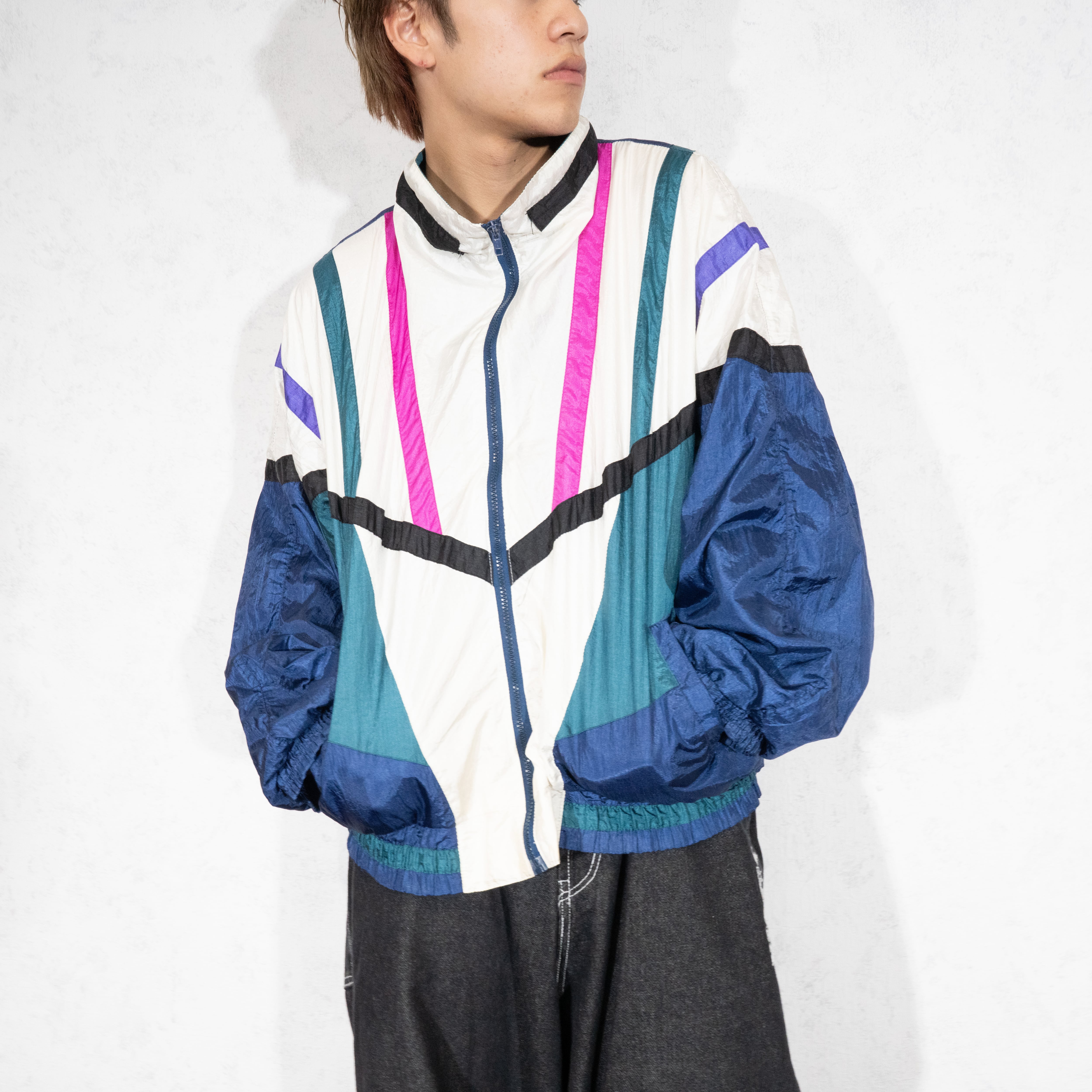 vintage design nylon jacket