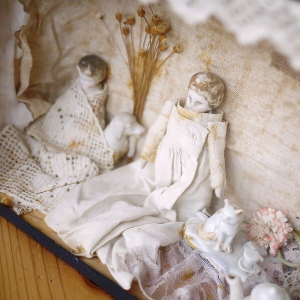 ドールハウス アンティークドール ボーンチャイナ 英国