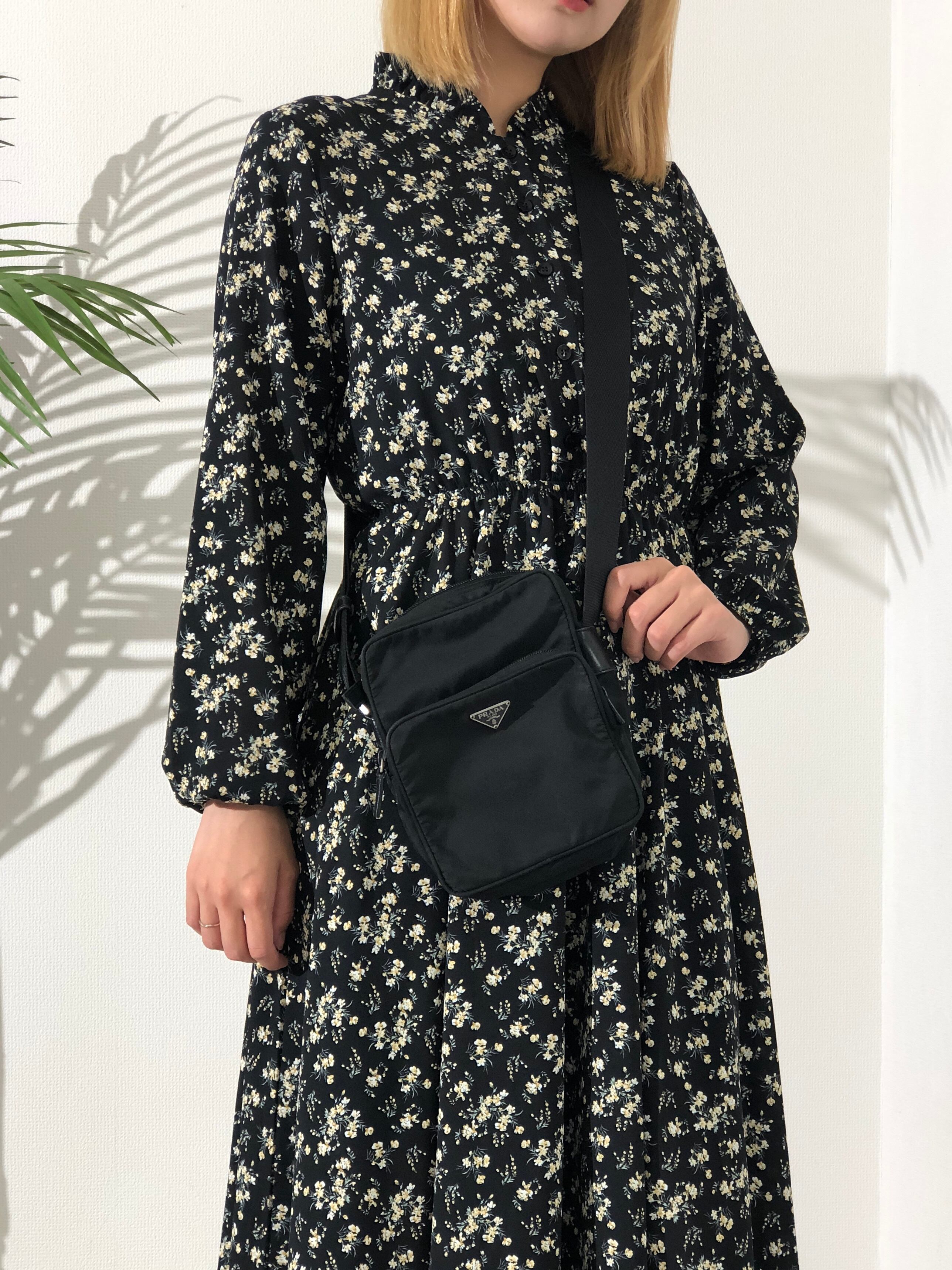 日本直送 名牌中古包 】PRADA プラダ トライアングルロゴ ナイロン 