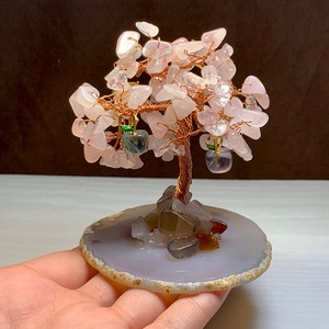 限定品・りんごがなるローズクォーツ天然石ツリー