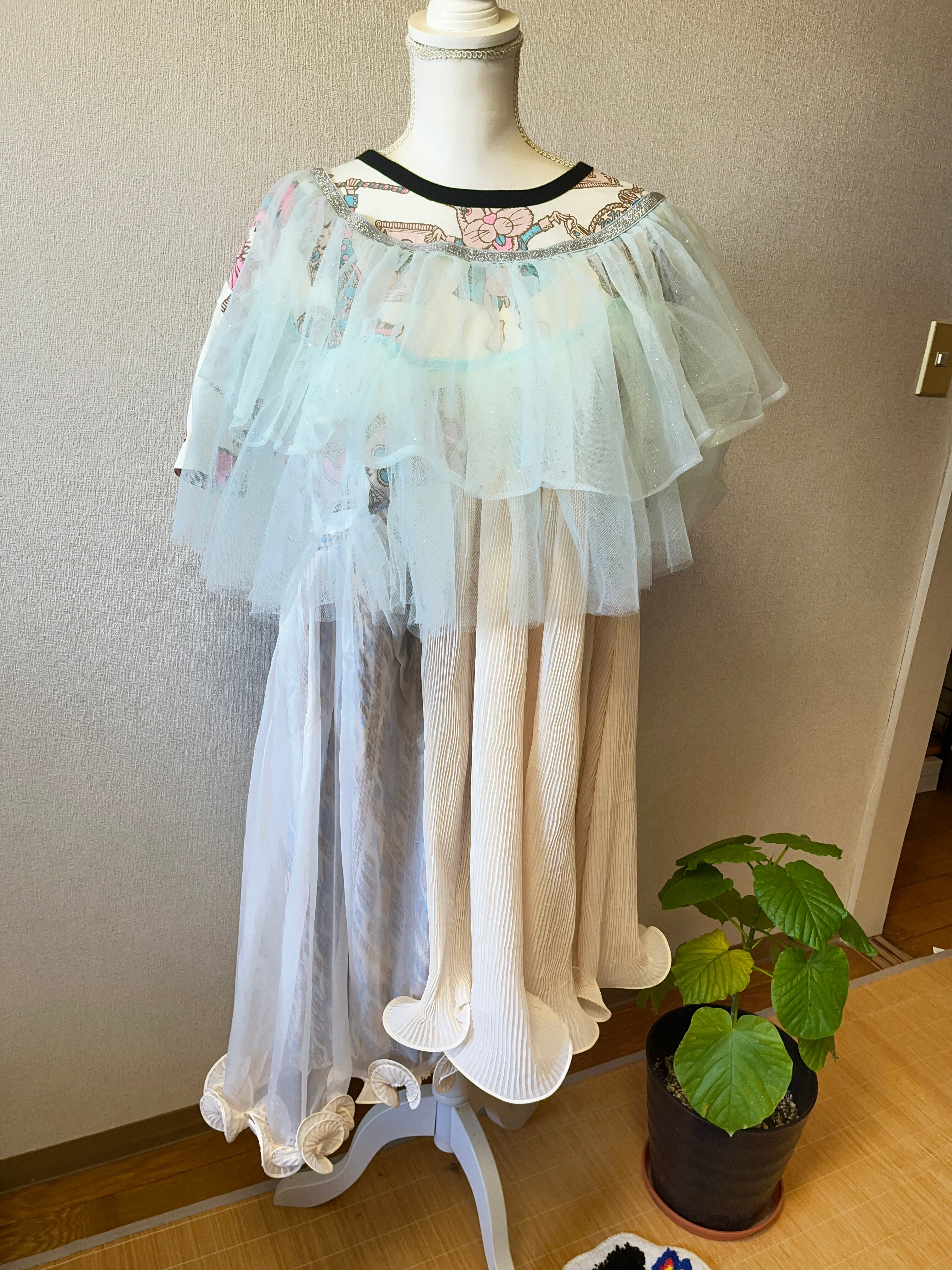 古着リメイク アディダスオリジナルス 赤チェックワンピース | nest