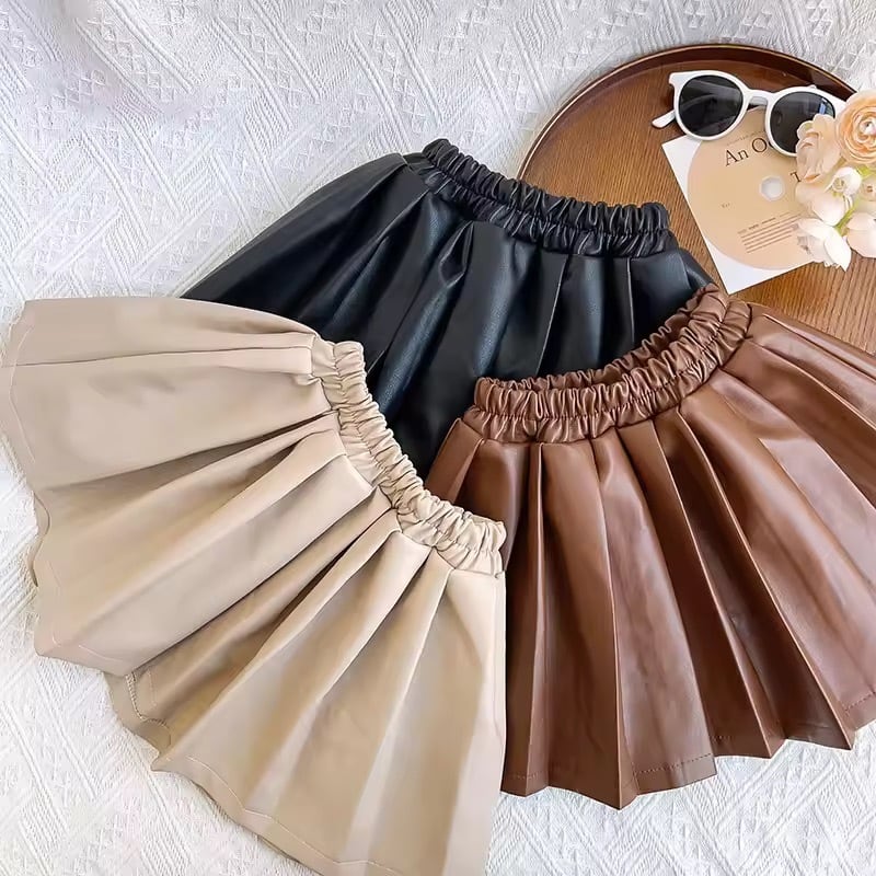 レザー風プリーツミニスカート