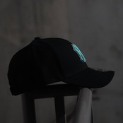 【gifthat別注】NEW ERA 940/9FORTY  ニューヨーク・ヤンキース　BLACK SEAGLASS