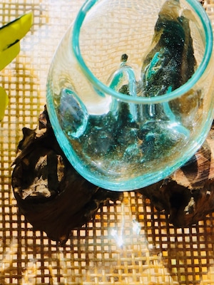 流木 ガラス ベース 小 ガラス製 名入れギフト 記念日 誕生日 名入れ プレゼント 癒し インテリア 贈り物 オブジェ ポプリ 金魚鉢 フラワーベース 自然 送料無料