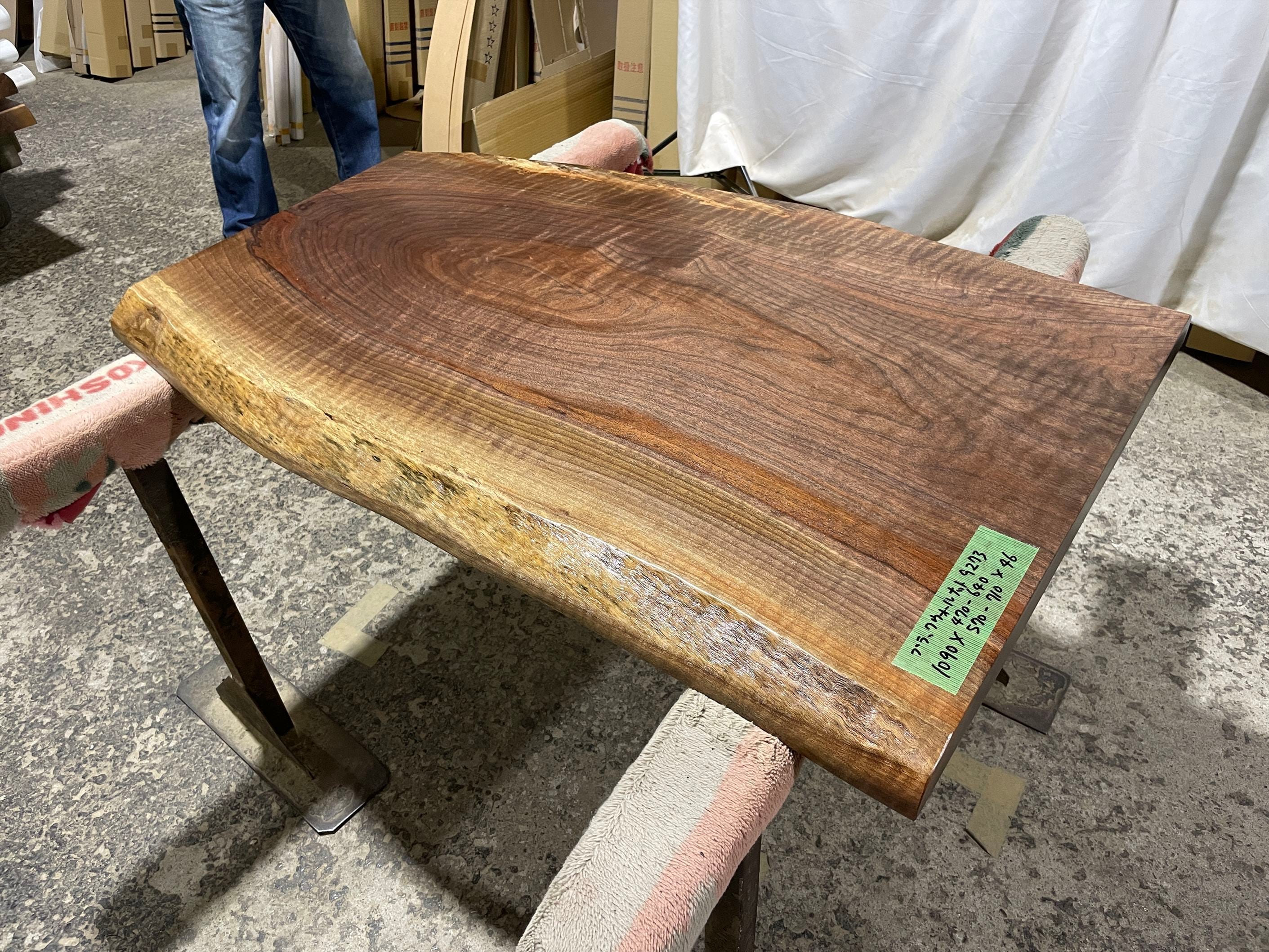 花台 | 銘木無垢材一枚板の来宝綜合銘木工業株式会社オンライン