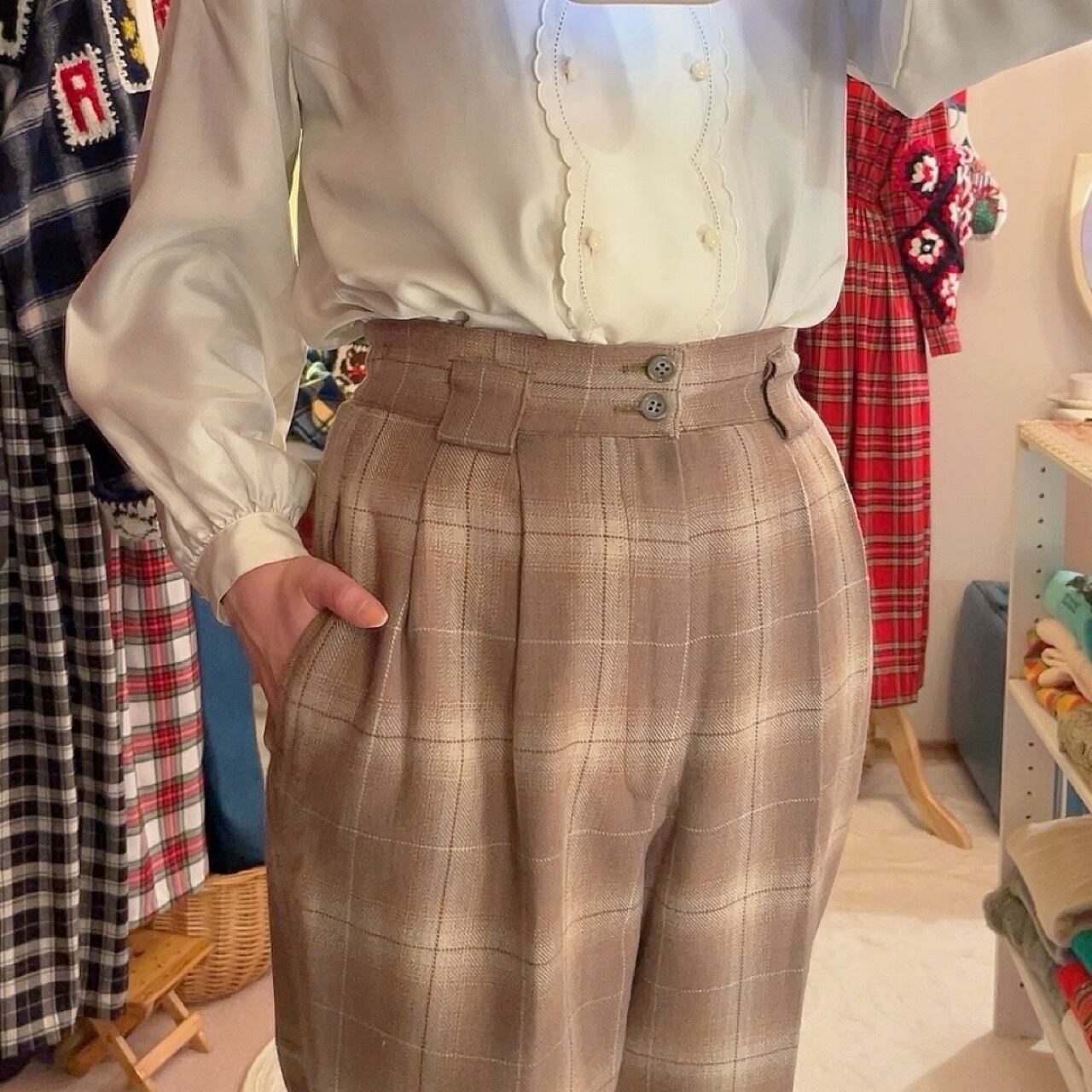 pale brown check tuck pants