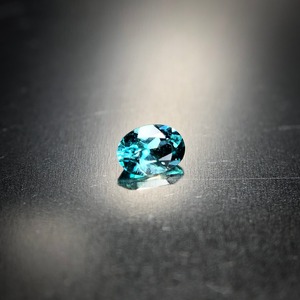 唯一無二の青色 0.07ct 希少石 天然 グランディディエライト