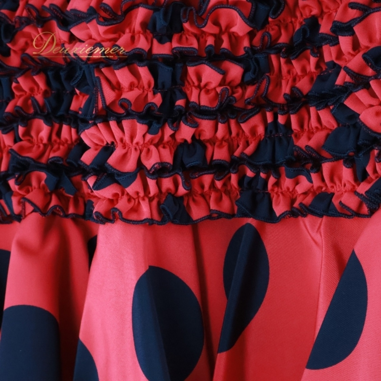 フラメンコ 衣装 ツーピース セットアップ トップス ファルダ スカート ブラウス 赤 黒 ボランテ フリル 水玉 ドット 長袖 ボウタイ ブラック系 レッド系 フラメンコ衣装 女性用 衣装セット ダンスウェア ステージ衣装 スカートセット 衣装アップ フェス ファッション セットアップスタイル レディース おしゃれ ステージパフォーマンス