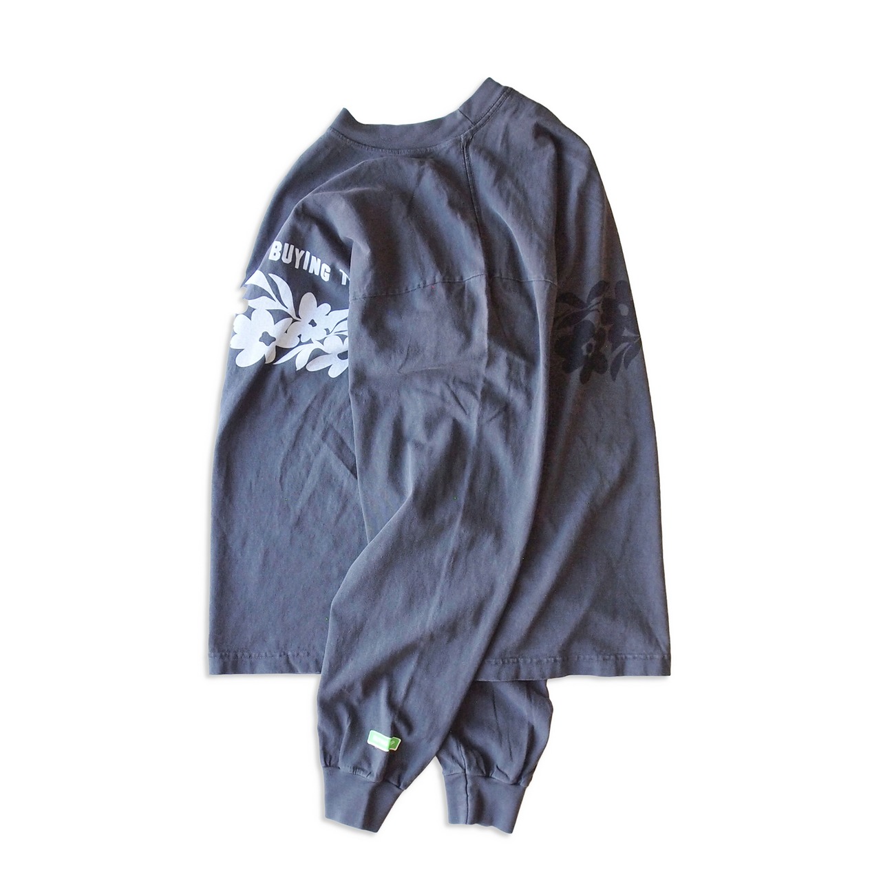 【BUYING TRIP】"Flower" Garment Dye Long Sleeve T-shirt (VINTAGE BLACK DYED)