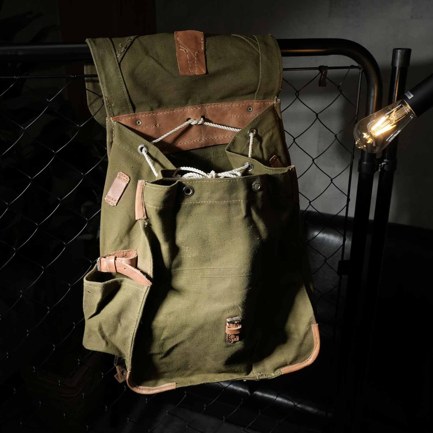 70s ～ 80s ルーマニア軍 リュック ヴィンテージ 大容量 コットン×本革