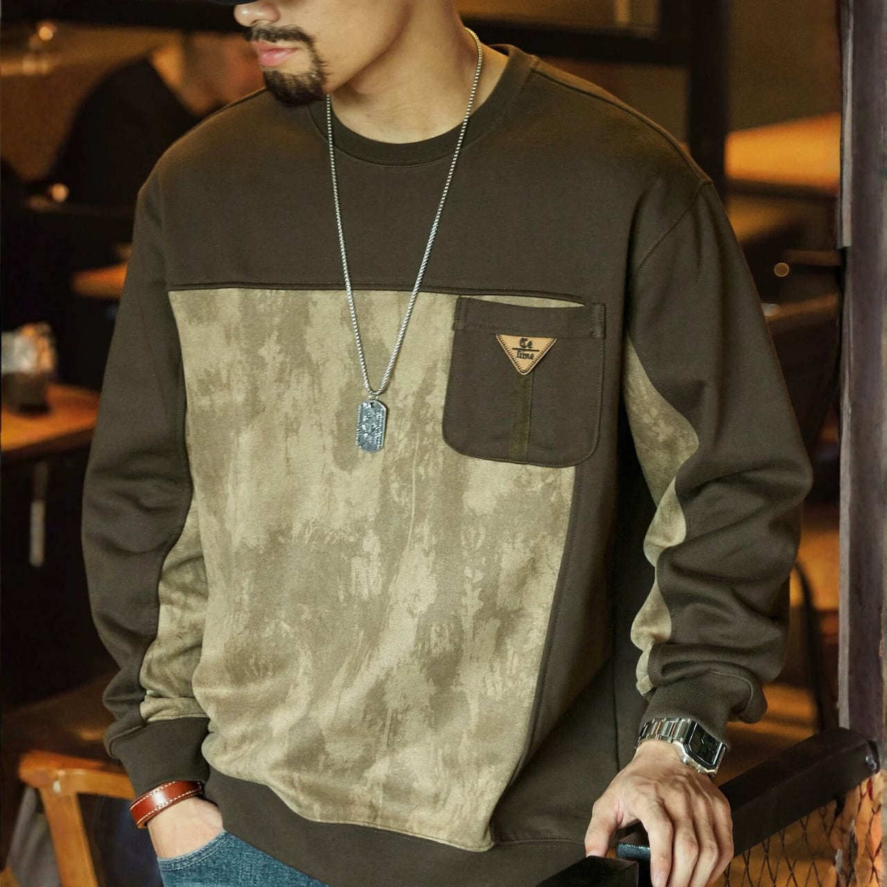 パッチポケット レギュラー スウェットシャツ 00600