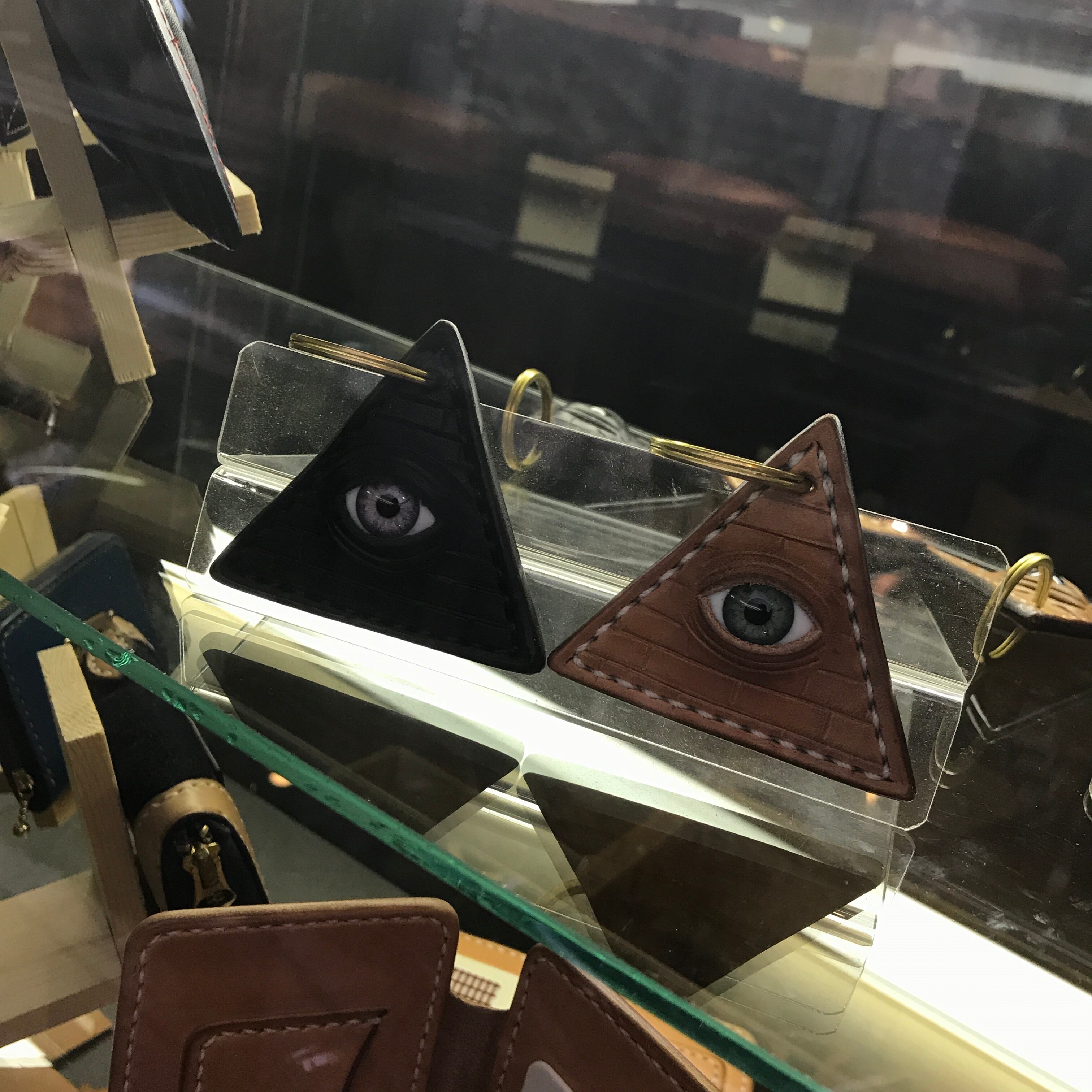 EYE OF PROVIDENCE KEY HOLDER (Black Edition) | REDINK ART×CRAFT