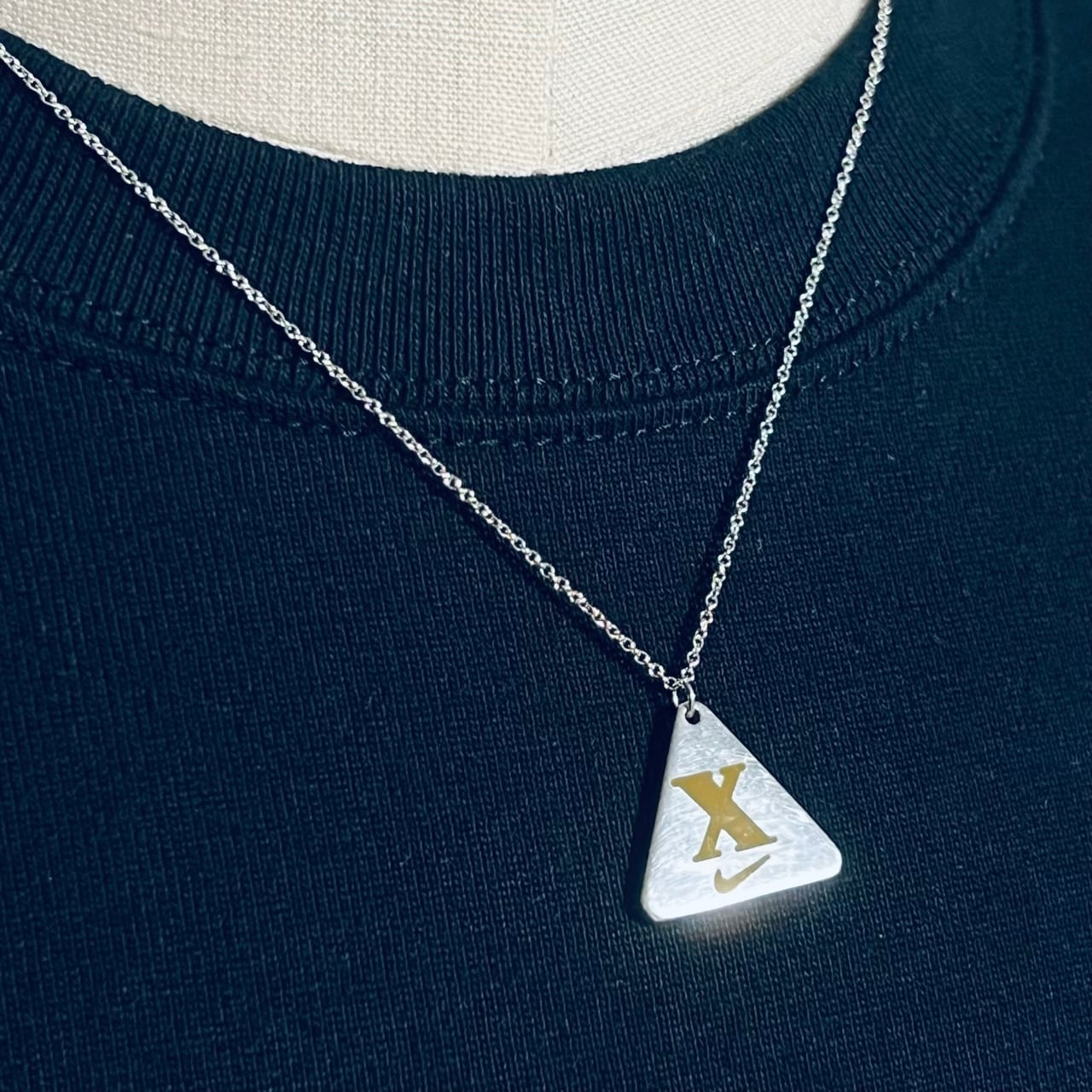 TIFFANY & CO. x NIKE TIFFANY & CO. x NIKE