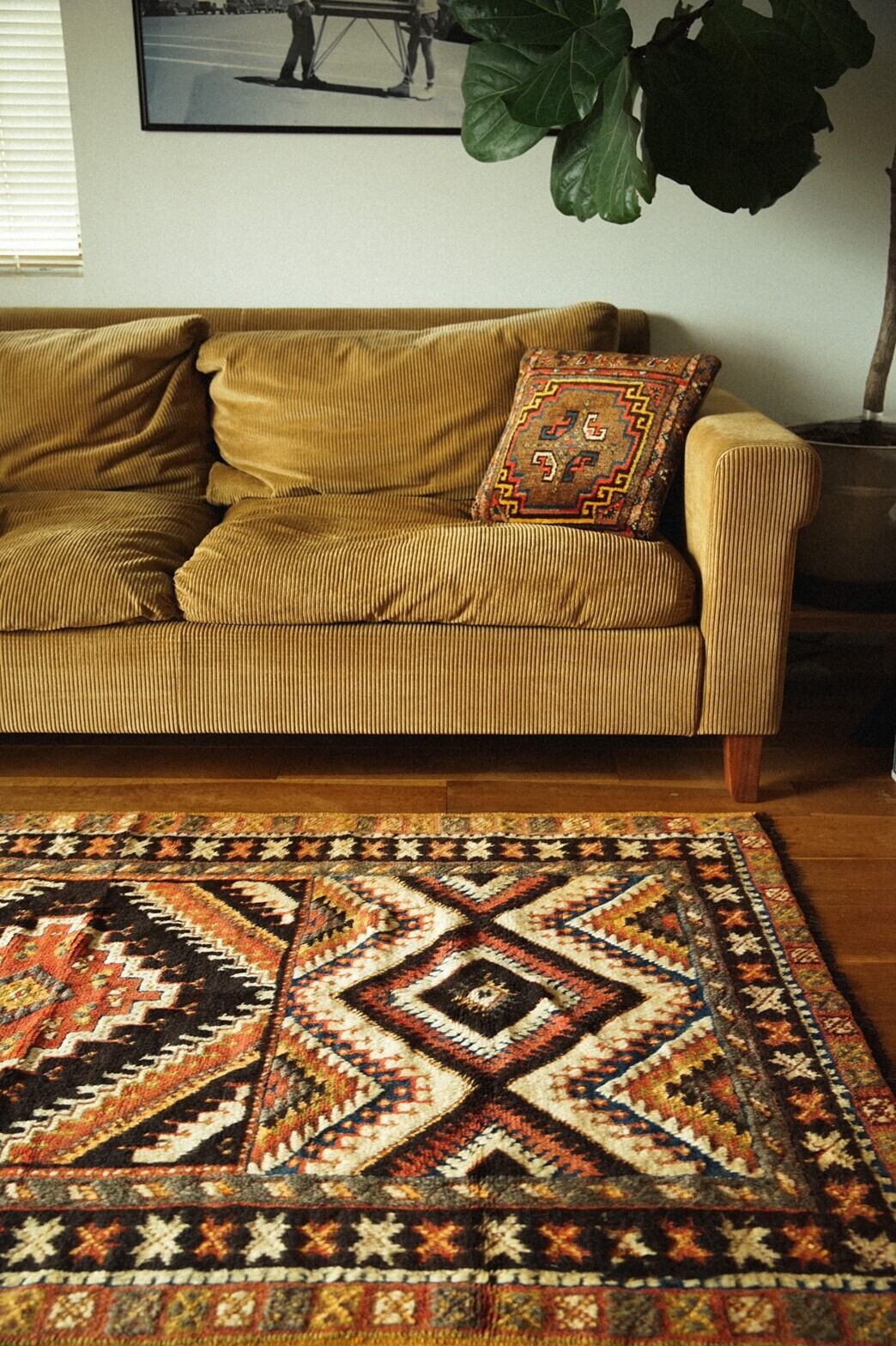 298 -Vintage Kurdish rug