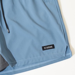 Switch cut shorts ：マットブルー