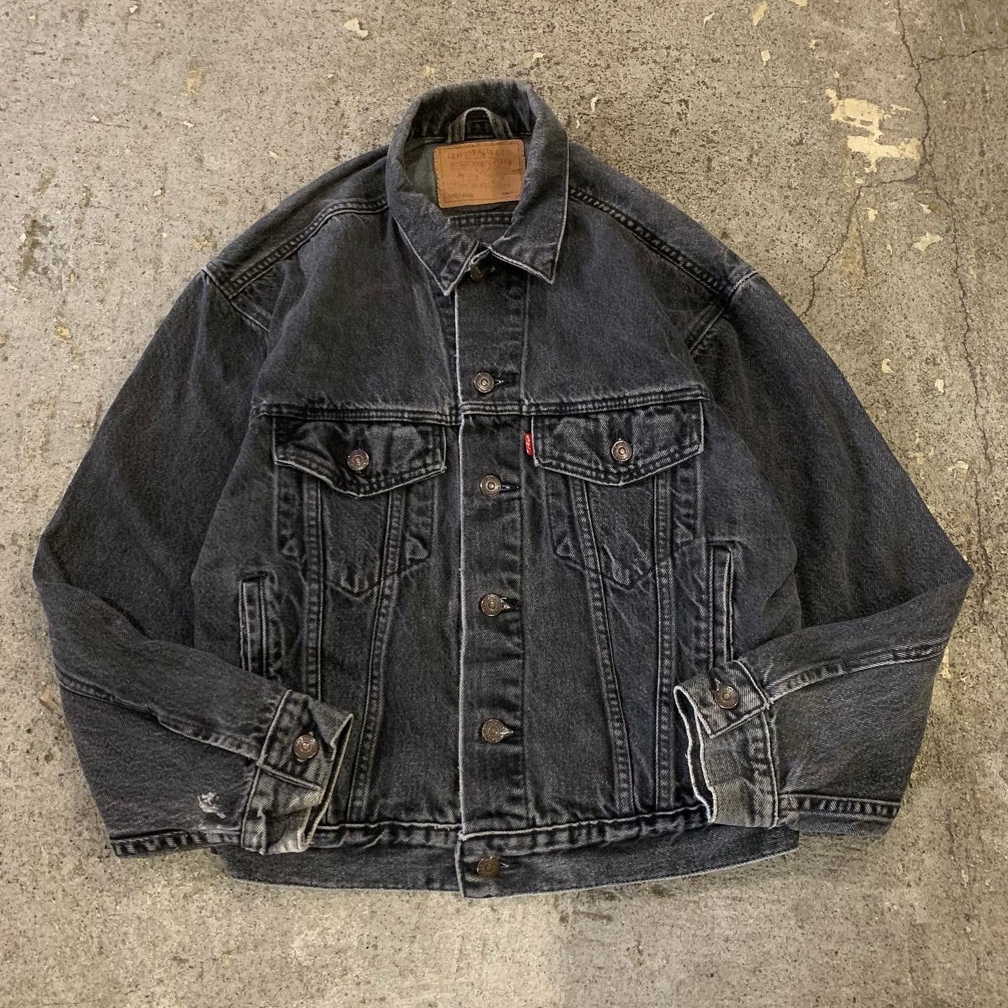 90s Levis 70507 black denim jacket | What'z up