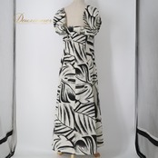 フラダンス 衣装 ワンピース ドレス ホワイト系 モンステラ柄 植物柄 ハワイアンプリント ハワイアン アロハ フラ ダンス レッスン 練習 フリル 付け袖 袖付き セット ブラック系 白 黒 華やか かわいい おしゃれ 上品 大人っぽい モノトーン フラダンス レッスン用ドレス エレガント ふんわり おしゃれ着