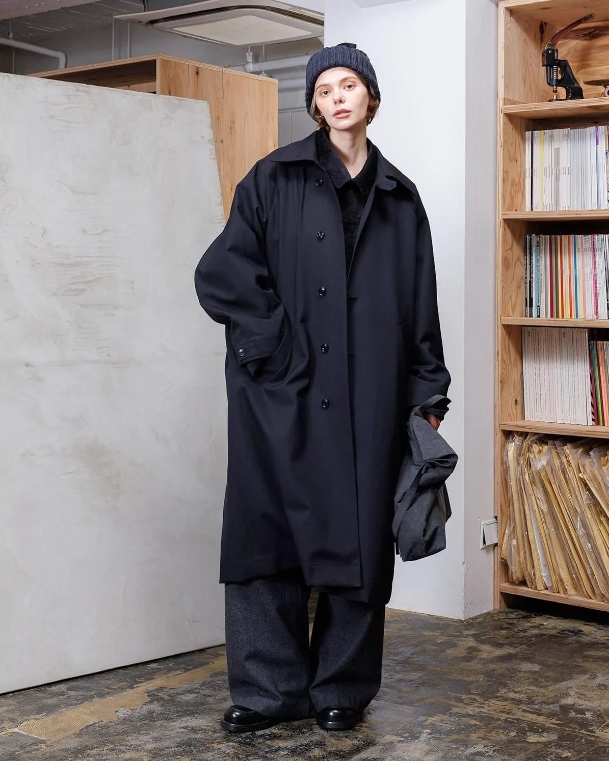 VOAAOV BISHU OLD WOOL GABARDINE Long Coat BLACK | nua