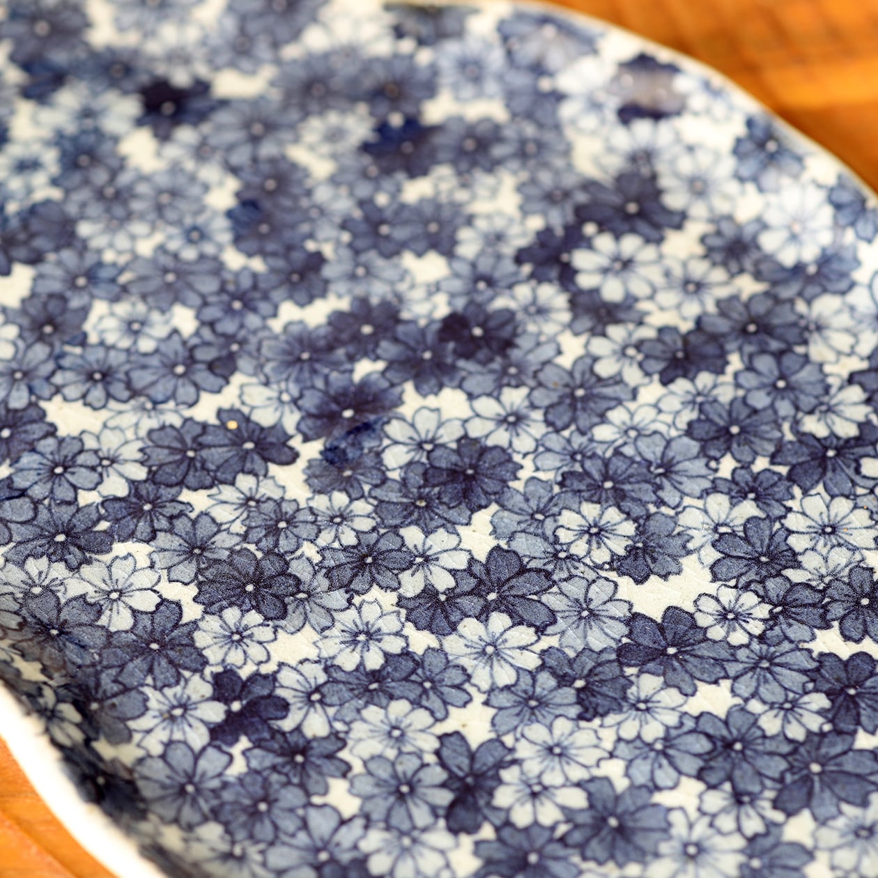 辻修窯 花尽くし モーニング碗皿 超絶技巧（有田焼） | にっこう生活館