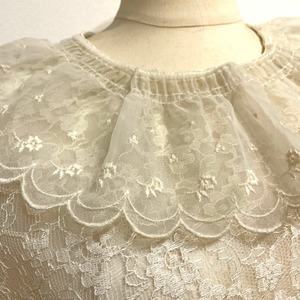 Vintage 50's frill collar all lace blouse
