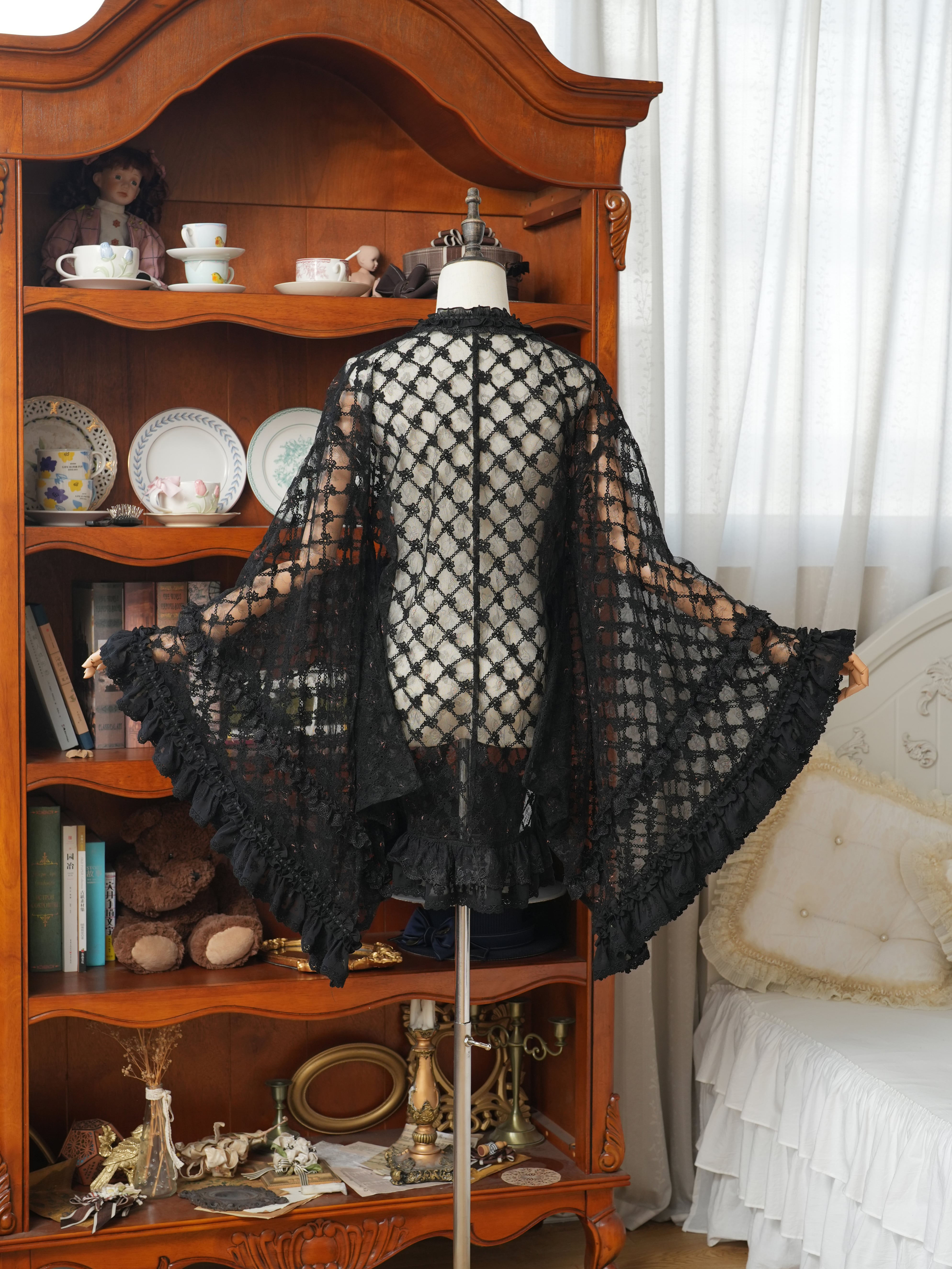 あけぼのの供人 レース羽織 | HoshibakoWorks