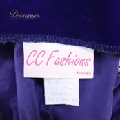 フラダンス 衣装 CC Fashions CCファッション ワンピース ドレス ブルー系 ベロア生地 高級感 プルメリア柄 花柄 植物柄 ハワイアンプリント ハワイアン アロハ フラ ダンス レッスン 練習 ハワイアンダンス フレアスカート ノースリーブ 青 紺 ネイビー系 華やか 鮮やか かわいい おしゃれ 上品