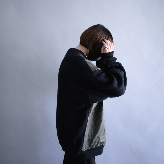 "ツキハギ" switching real leather loose silhouette mode knit sweater