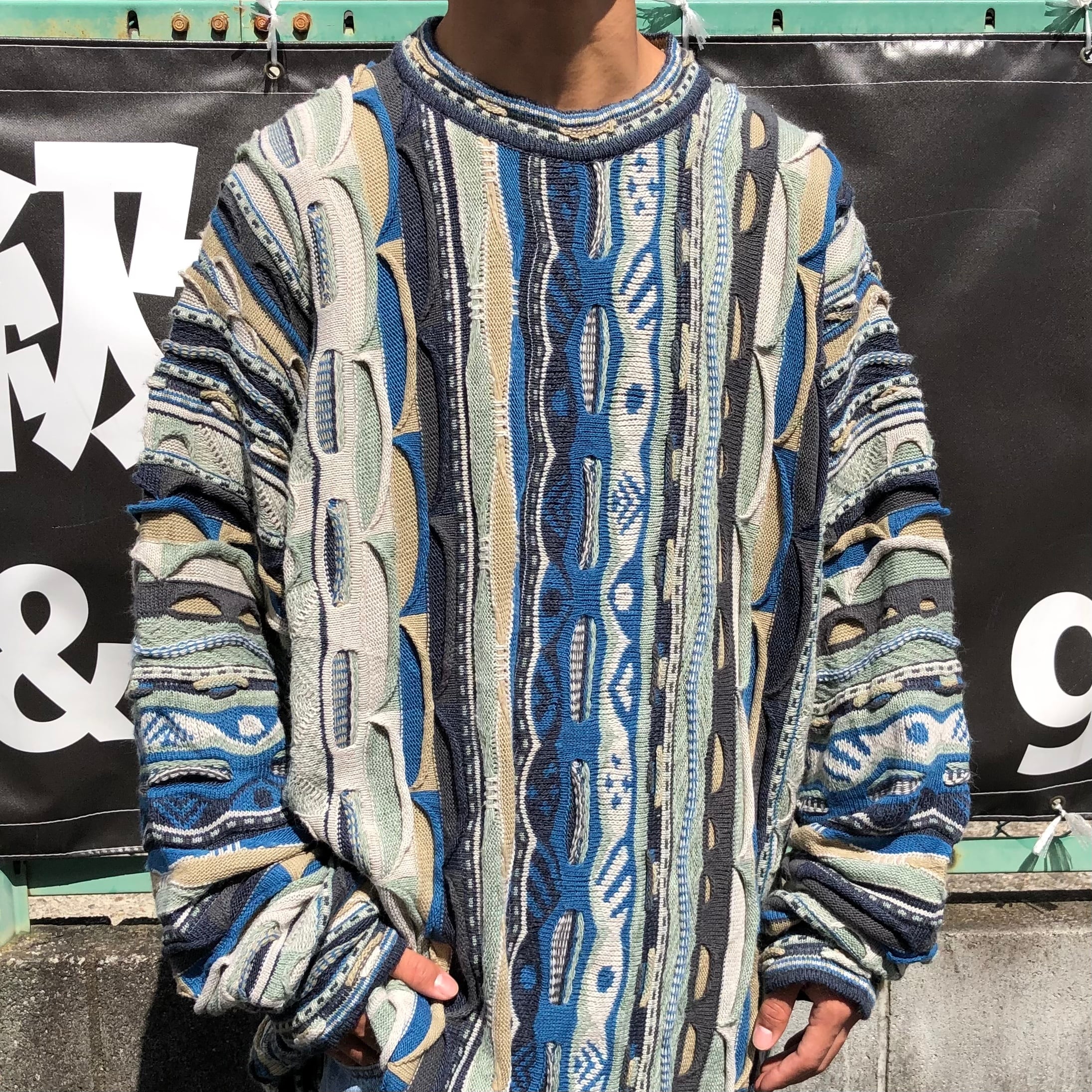 クージーCOOGI/ウールデザインニット