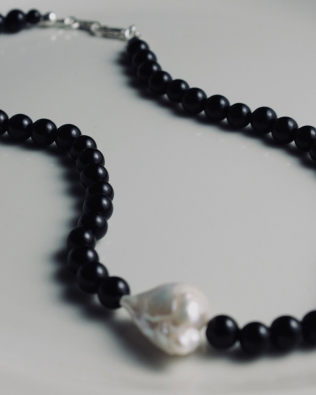 Black Onyx Single Pearl Necklace(Size M)