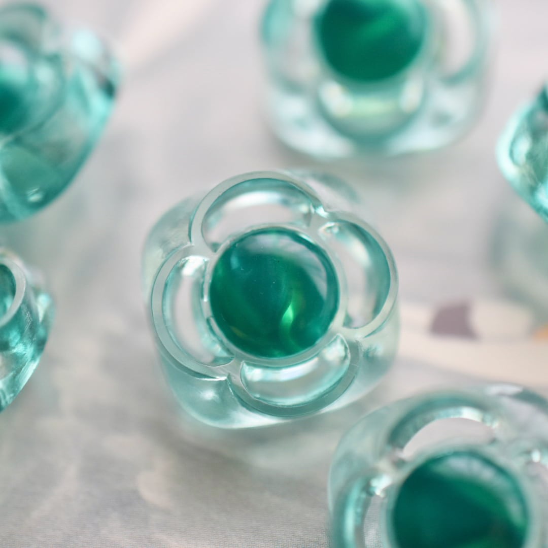 スクエア クリアグリーンフラワー18.5㎜