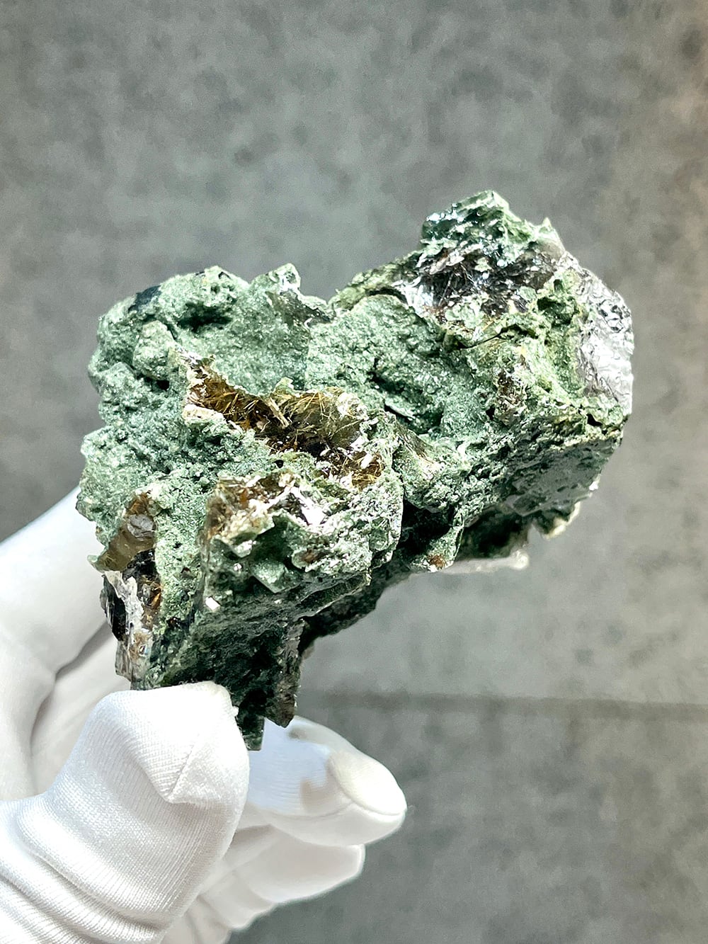 マニハール産クォーツ×ルチル【ML-0070】 from インド | acore Inc.