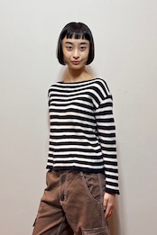 miumiu ネイビーボーダーフリースウールニット