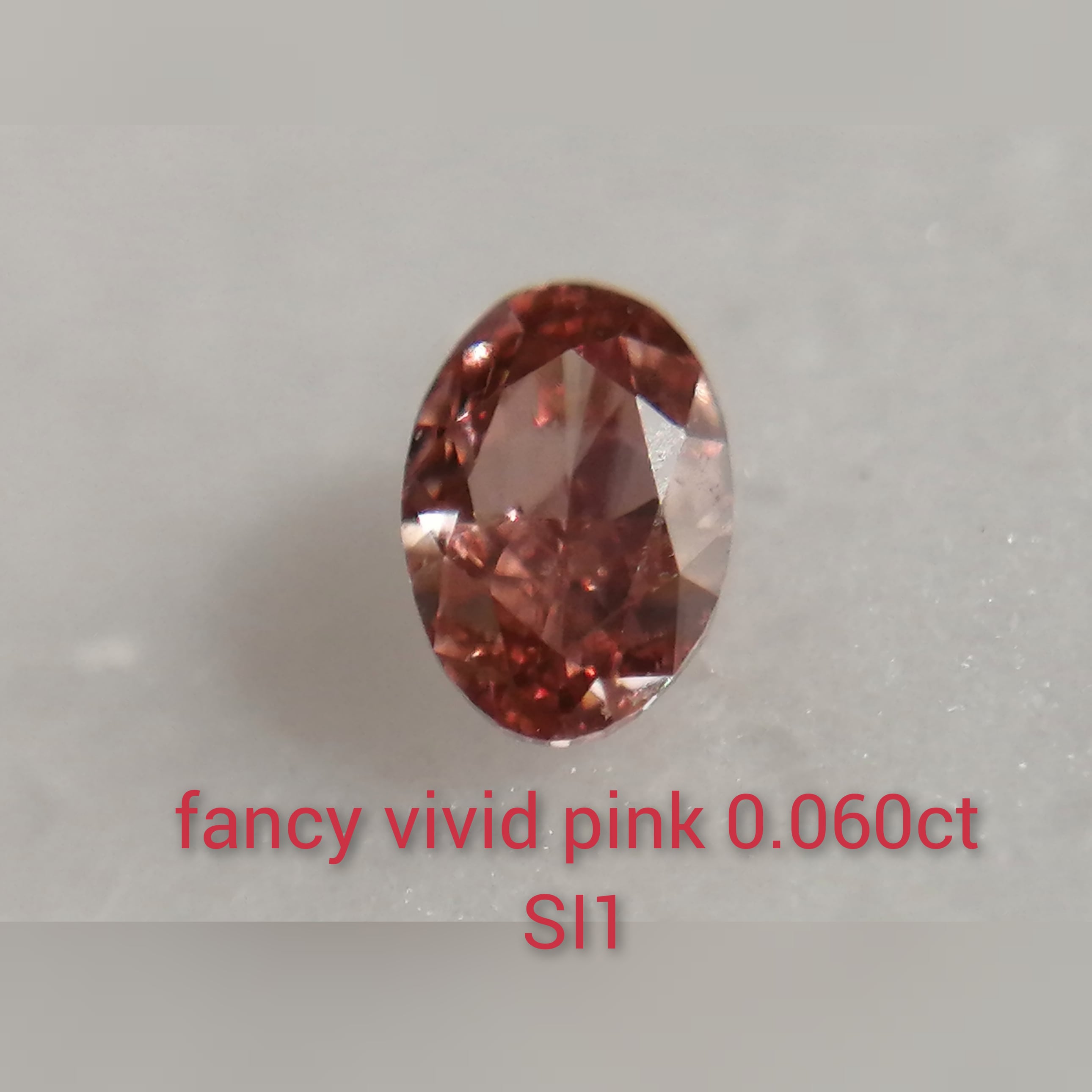 ピンクダイヤモンドルース/ FANCY PINK/ 0.076 ct.