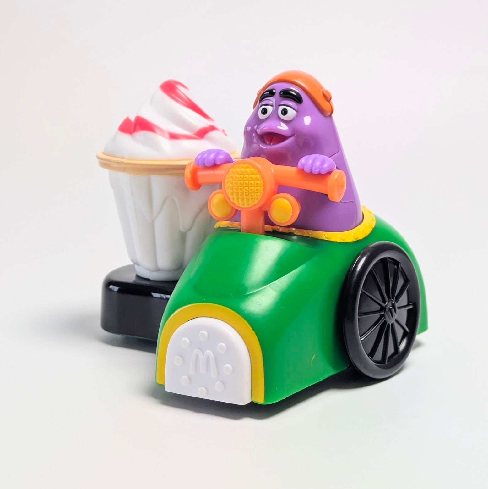☆VINTAGE2001 / JUNK☆ 【 McDonald's ミールトイ / 2001年製 】McExpress(マックエクスプレス) / Grimace〚アメリカン雑貨 アメトイ〛